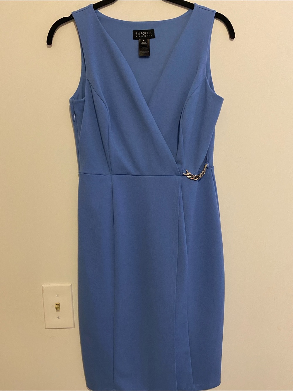 Enfocus Studio Sleeveless Periwinkle Sheath Dress with Chain Accent